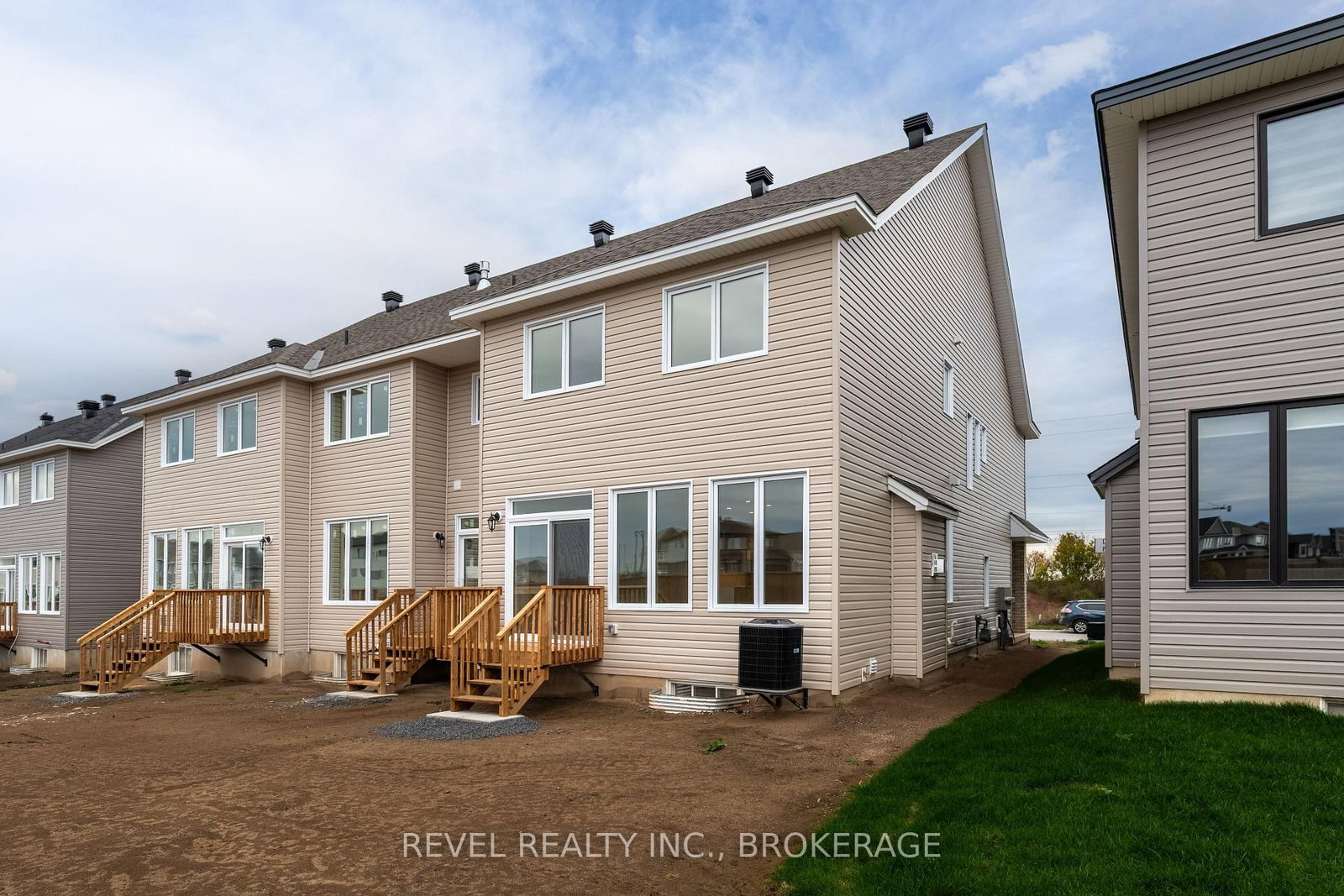 1075 Barrow Avenue • Kingston, ON photo 34