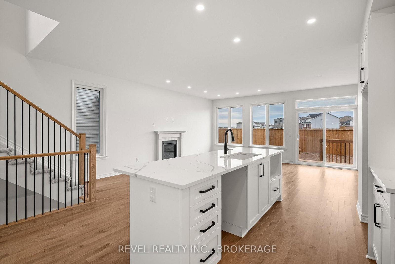 1075 Barrow Avenue • Kingston, ON photo 9
