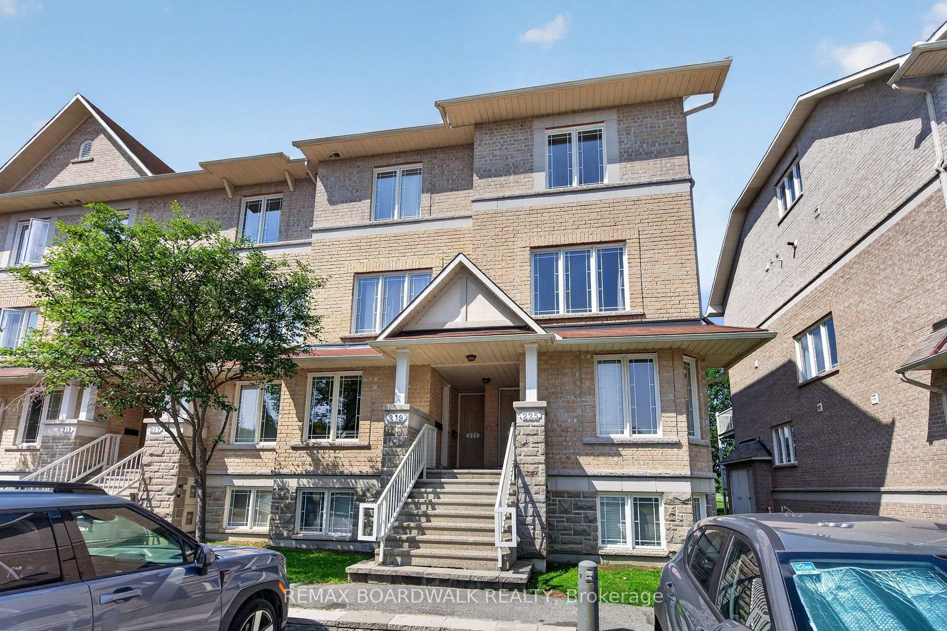 223 Paseo Private, Ottawa, ON