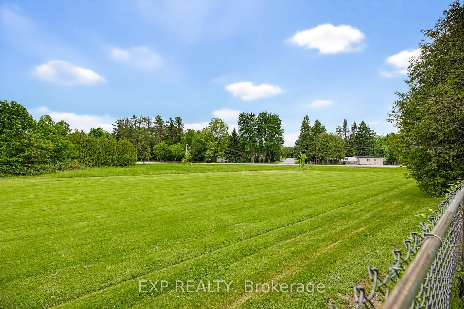 23 Heather Avenue • Erin, ON photo 23