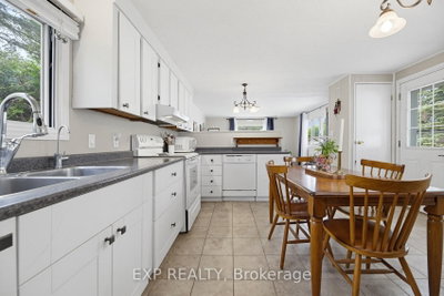 23 Heather Avenue • Erin, ON photo 8