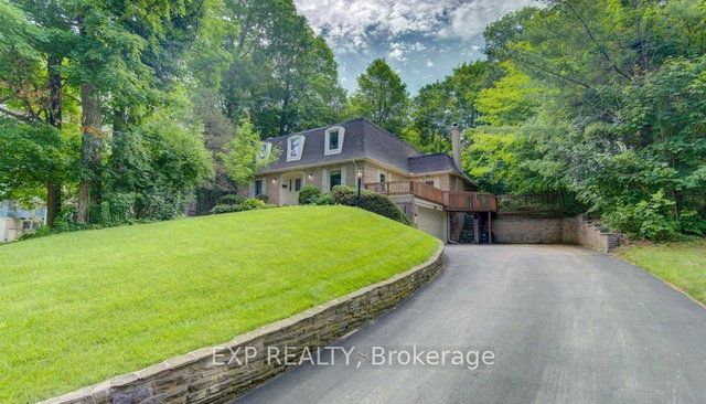 318 Shakespeare Place W