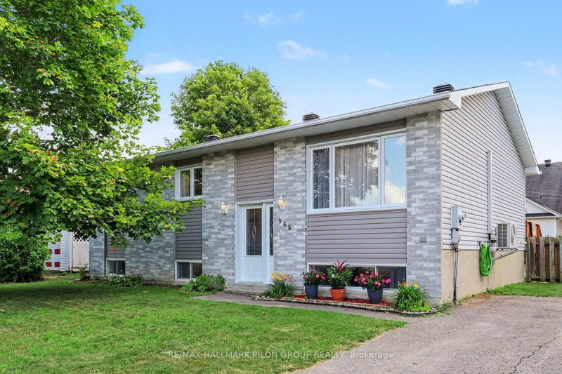 home for sale on 965 Cote Street