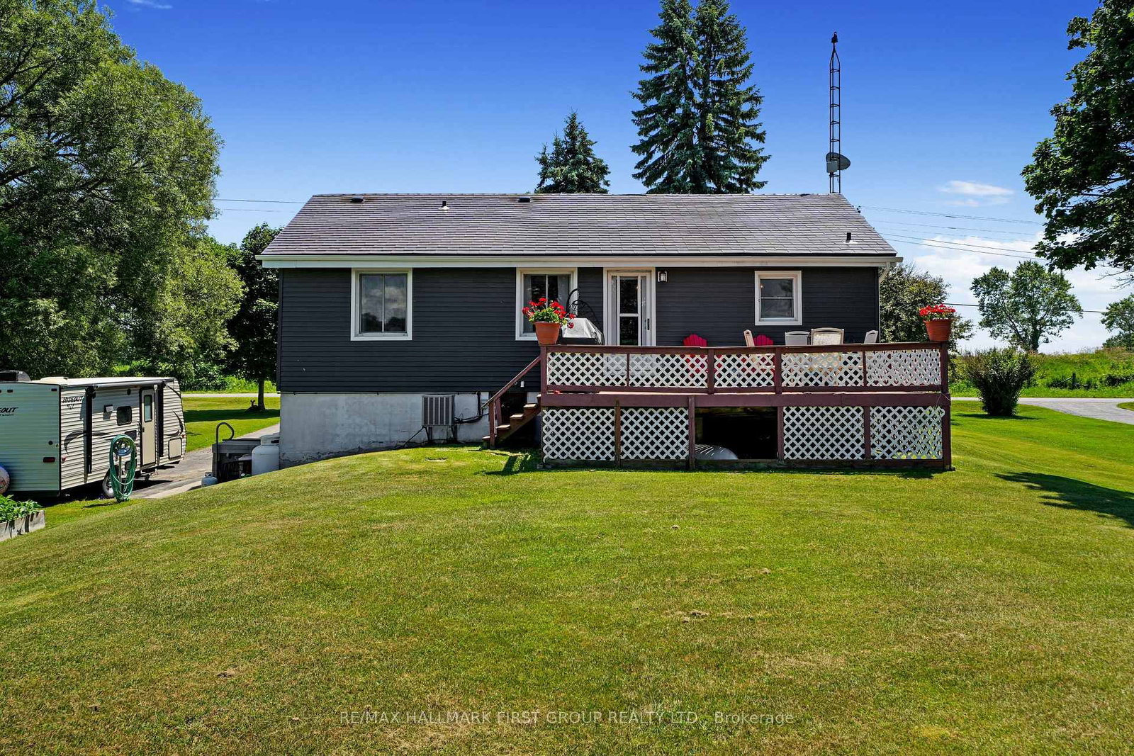 7638 Telephone Road • Hamilton Township, ON photo 37