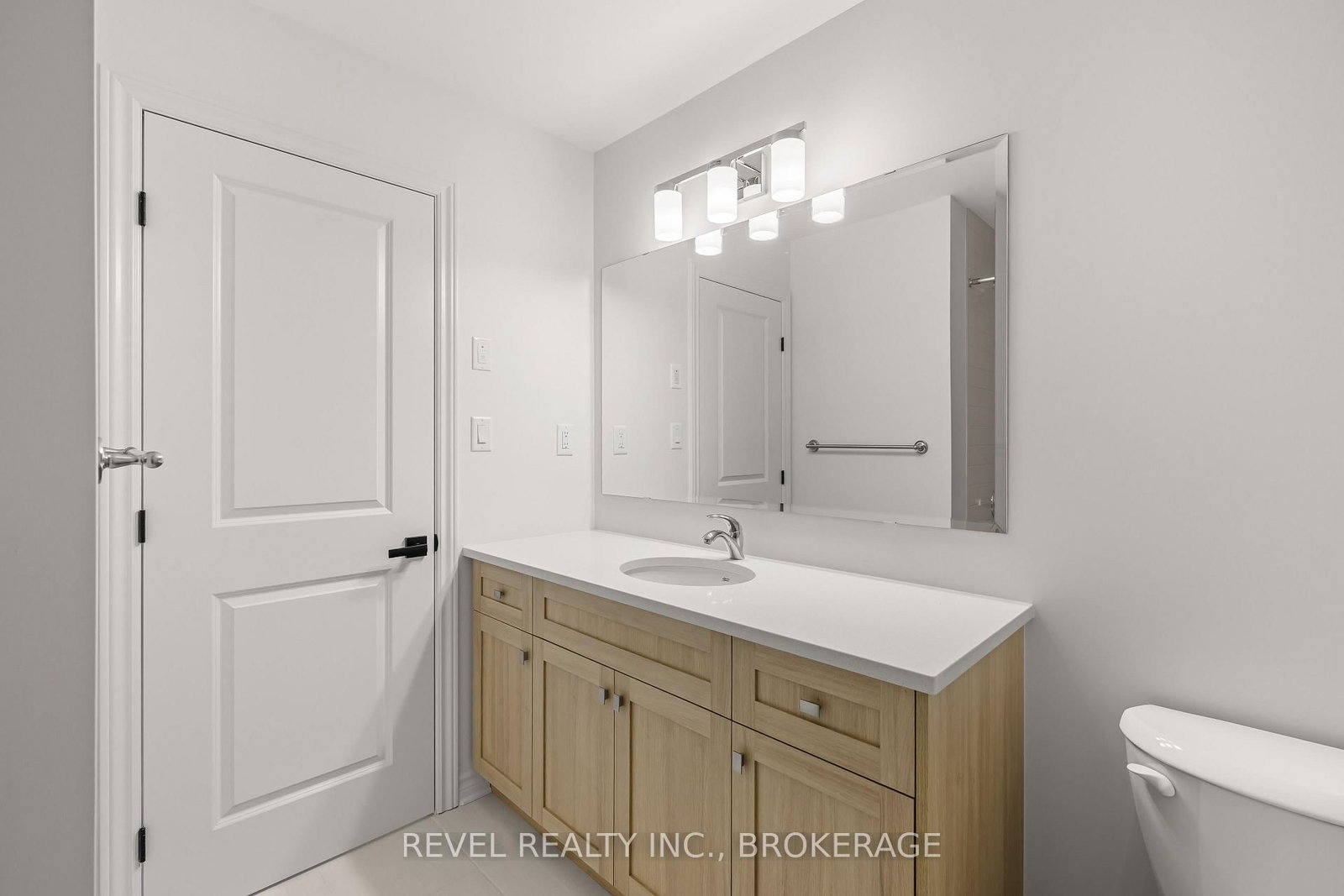 332 Dockside Drive • Kingston, ON photo 18