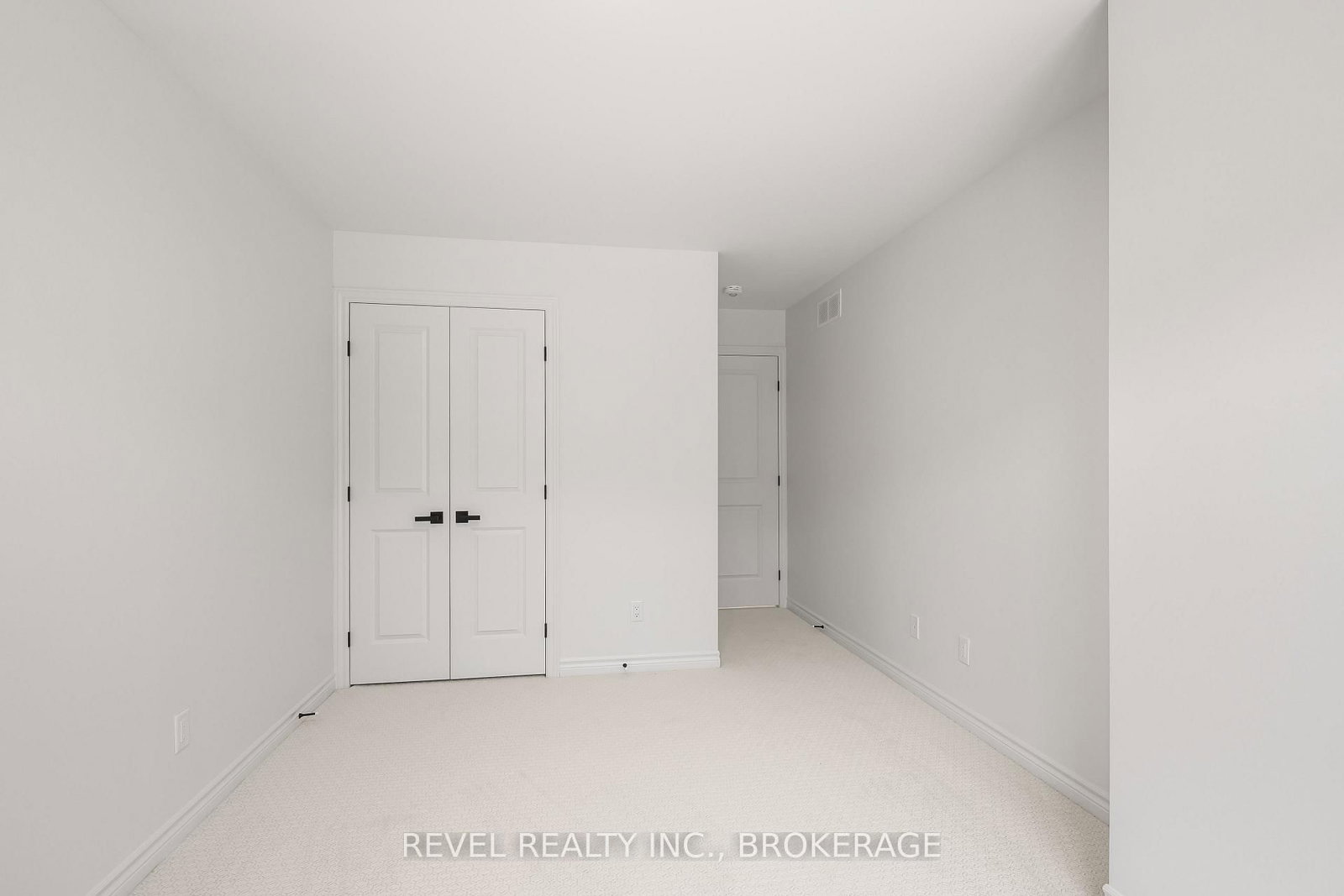 332 Dockside Drive • Kingston, ON photo 21