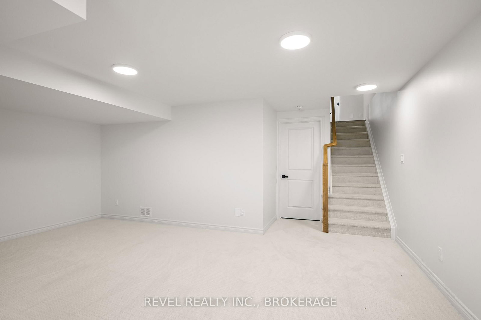 332 Dockside Drive • Kingston, ON photo 25