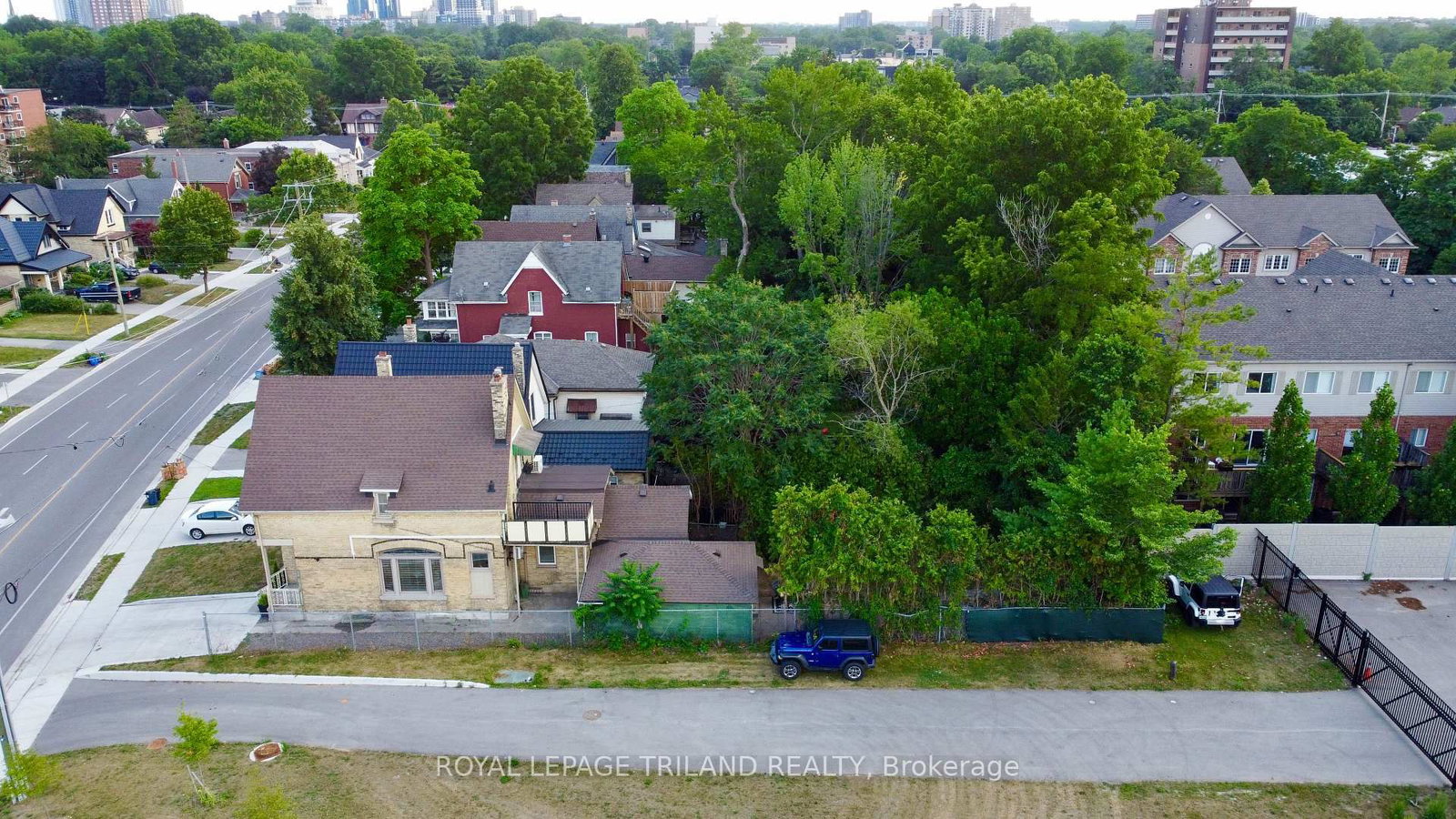 606 Central Avenue • London East, ON photo 49