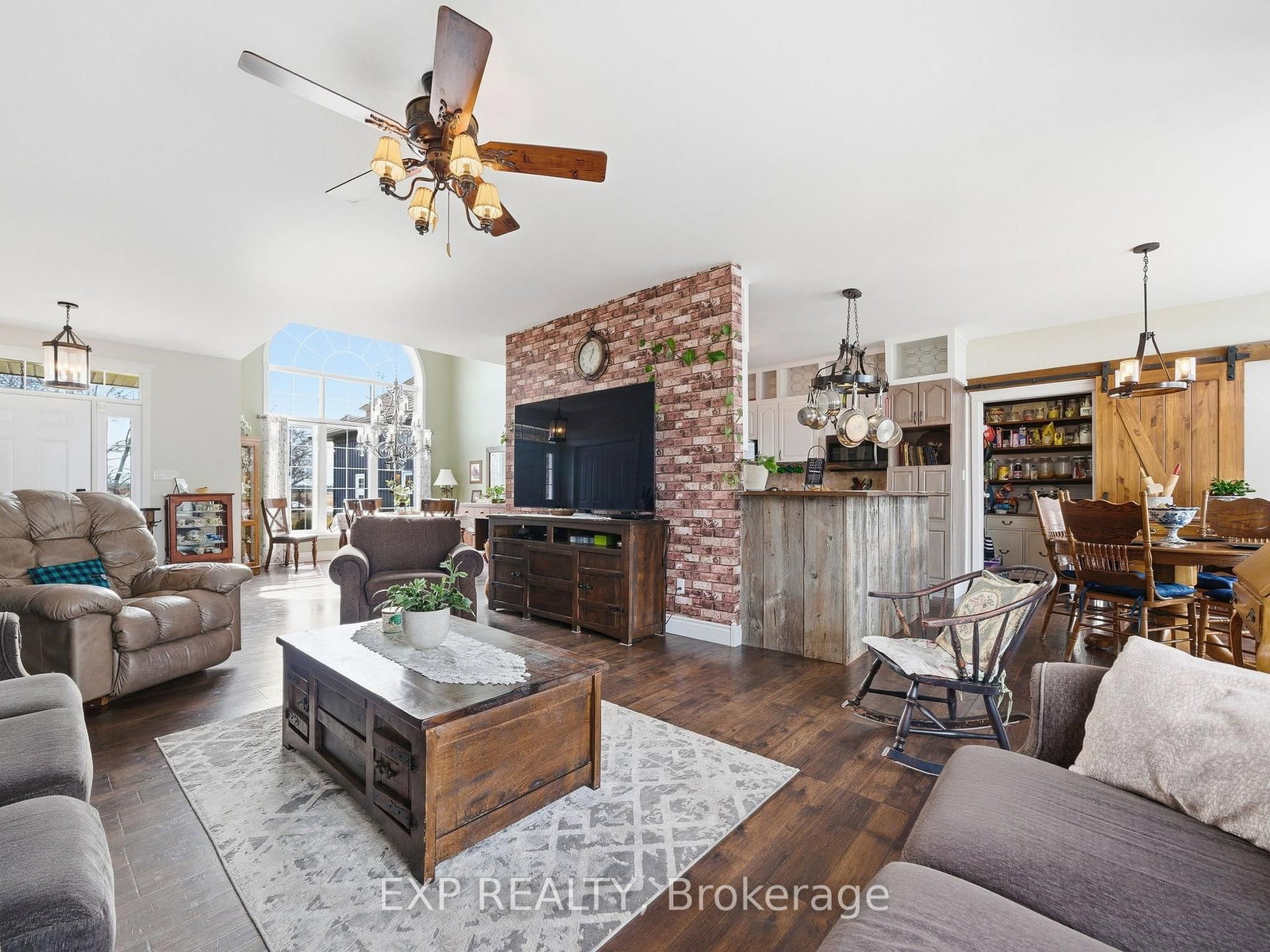 516 Allison Road • Prince Edward County, ON photo 9