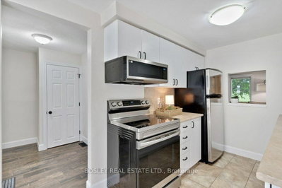 Unit 22 — 700 Erinbrook Drive — photo 3