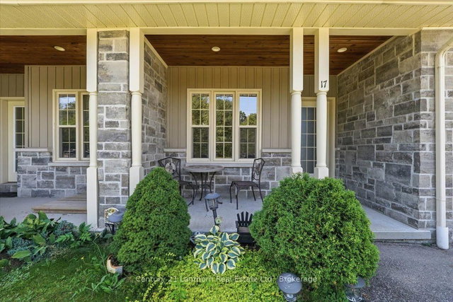 17 Richardson Lane