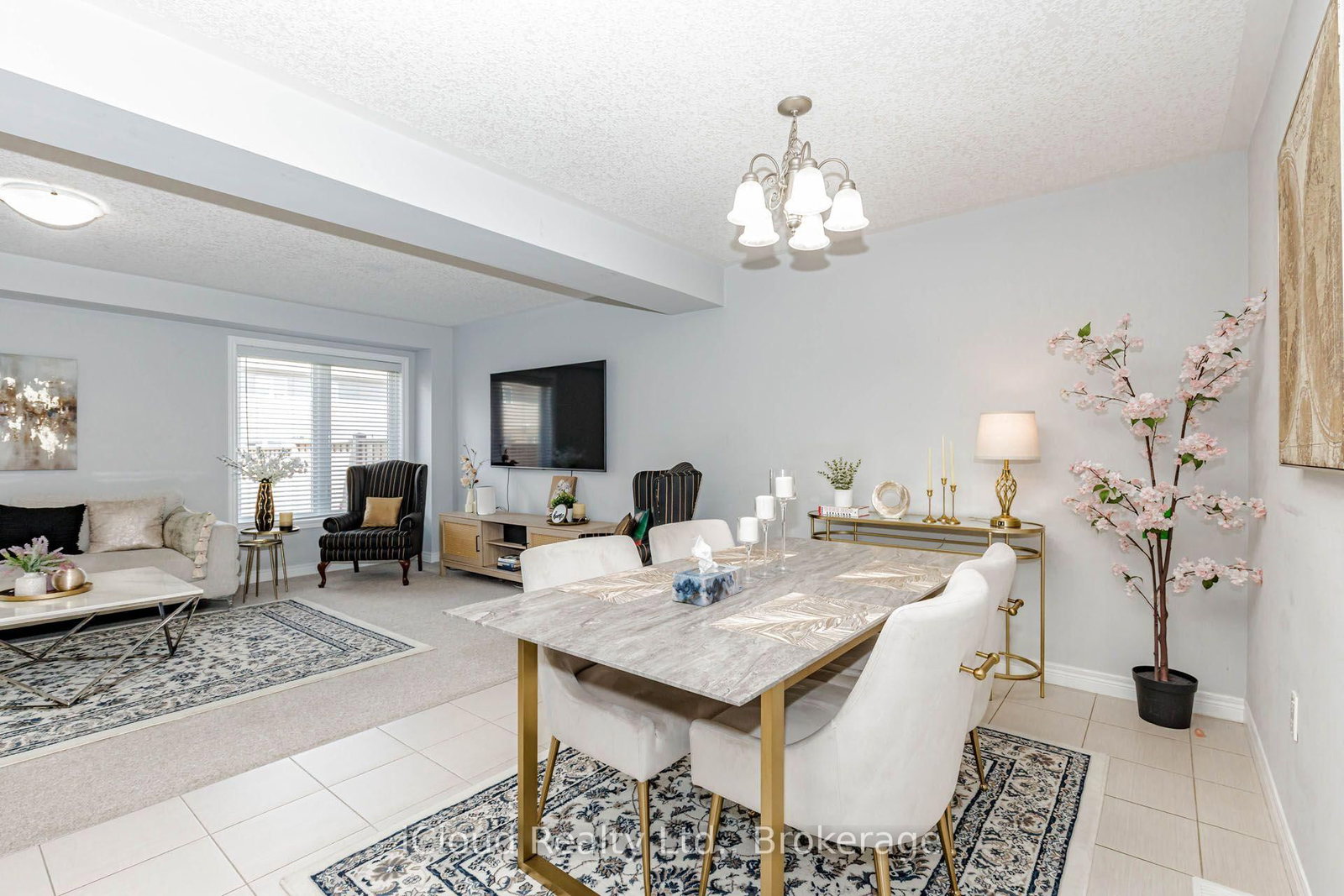 66 Cittadella Boulevard • Hamilton, ON photo 12