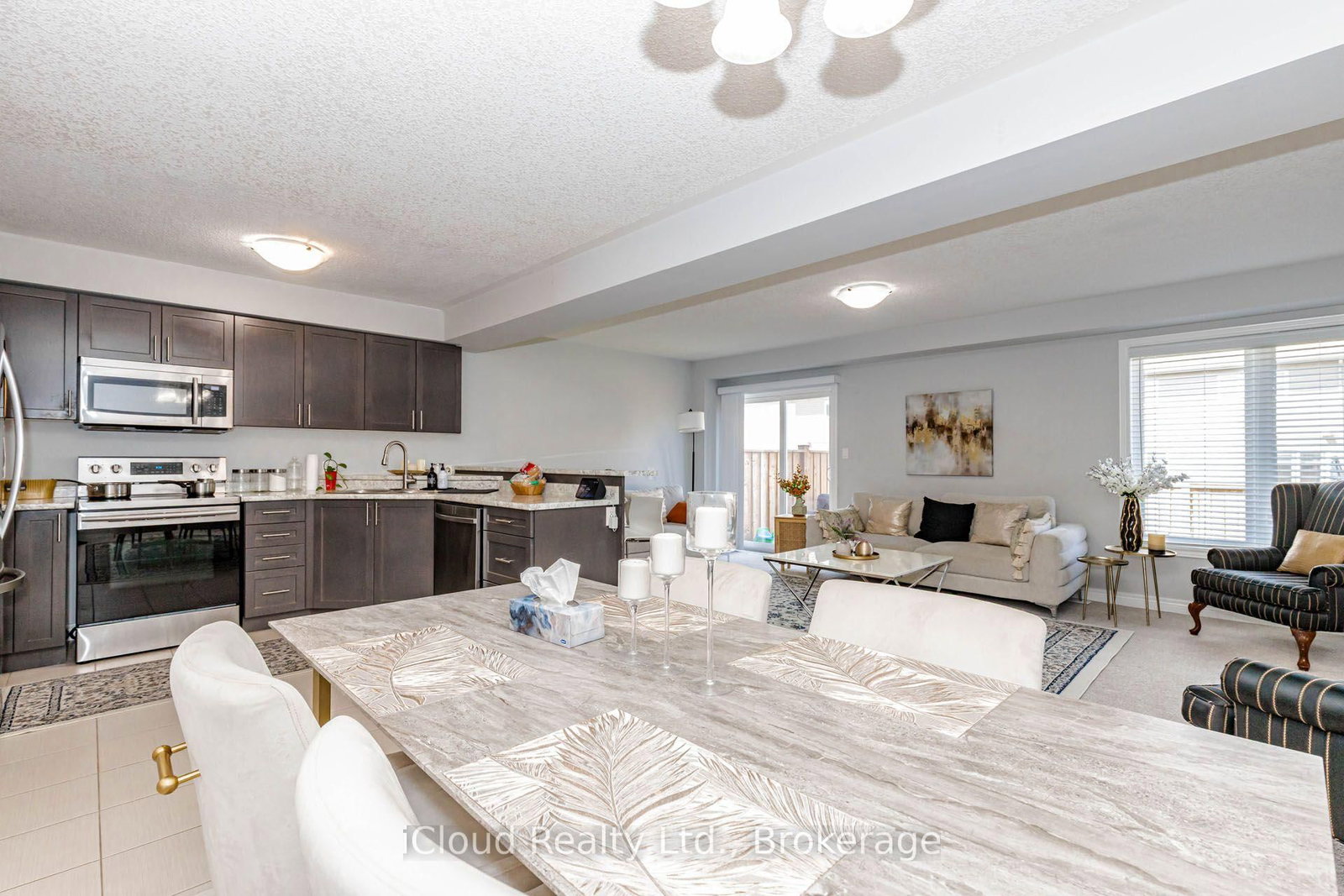 66 Cittadella Boulevard • Hamilton, ON photo 16