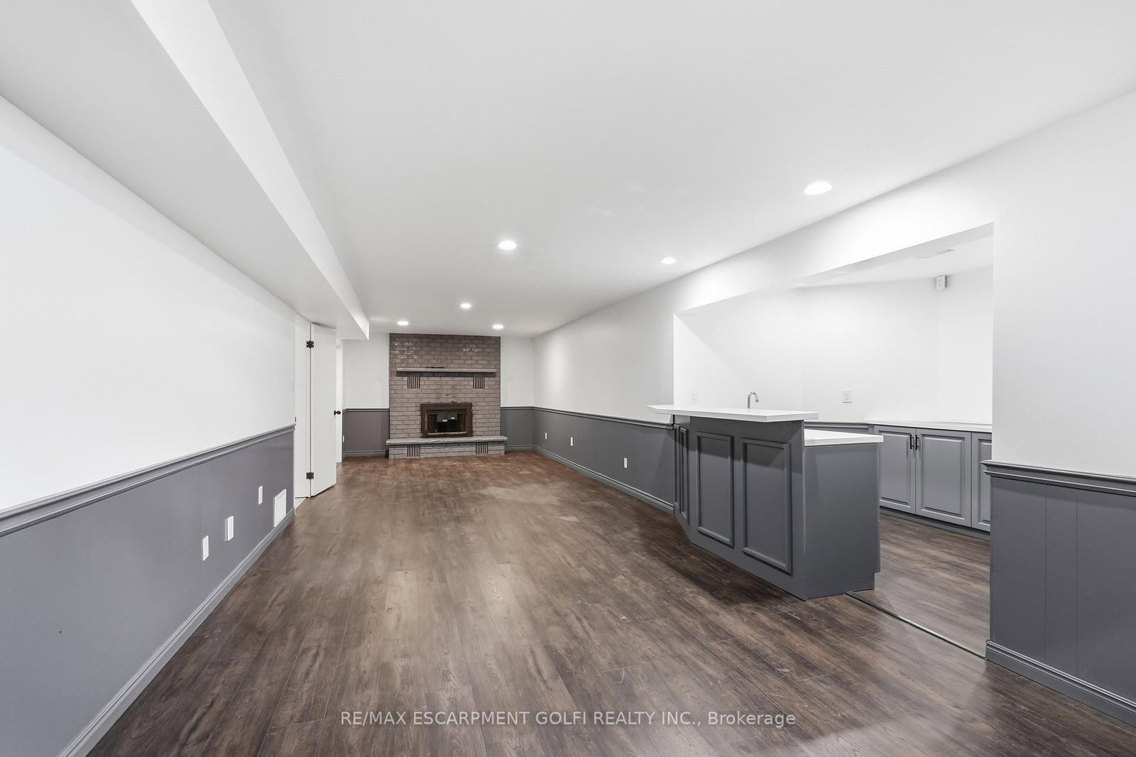 42 Fox Run • Brantford, ON photo 20