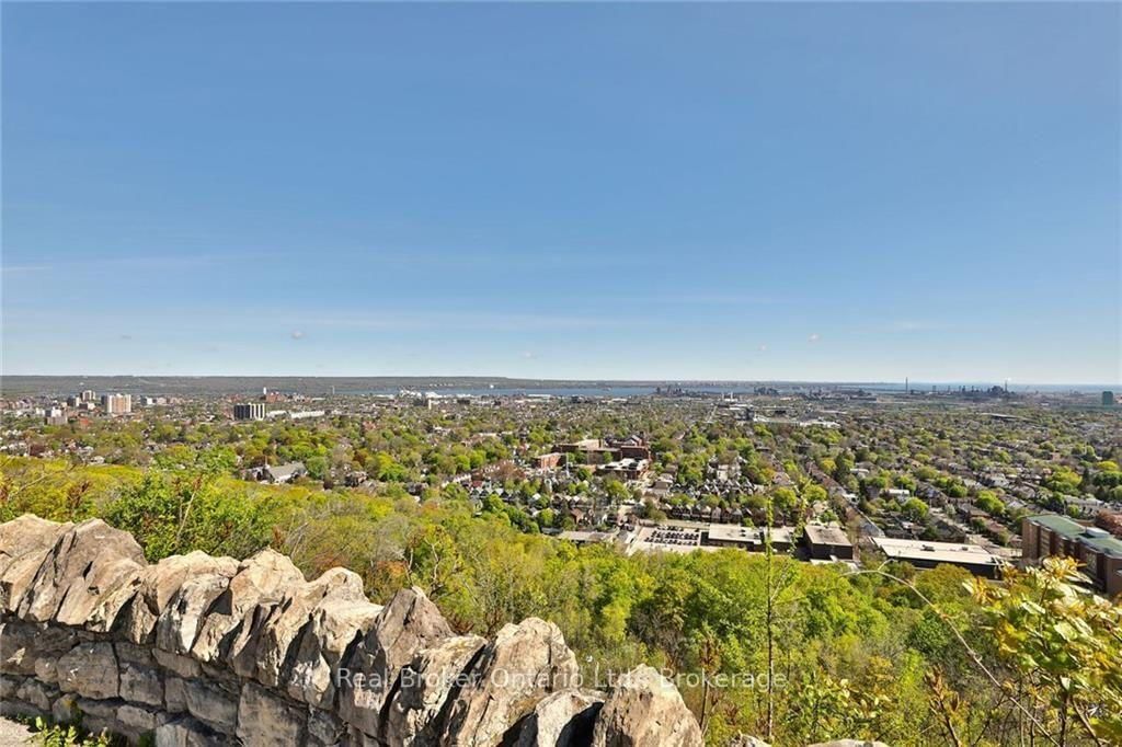 5 East 36th Street • #312B • Hamilton, ON photo 16