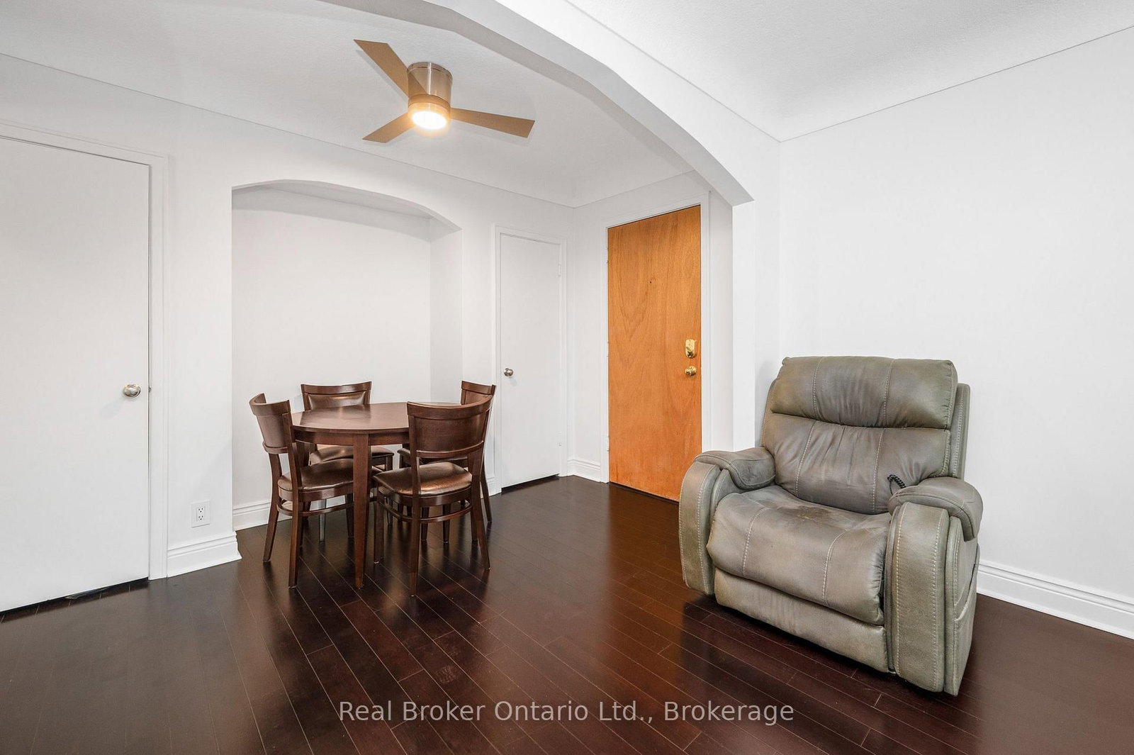 5 East 36th Street • #312B • Hamilton, ON photo 6
