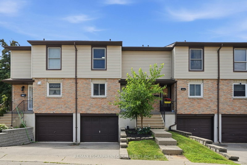 home for sale on 17-10 Angus Road