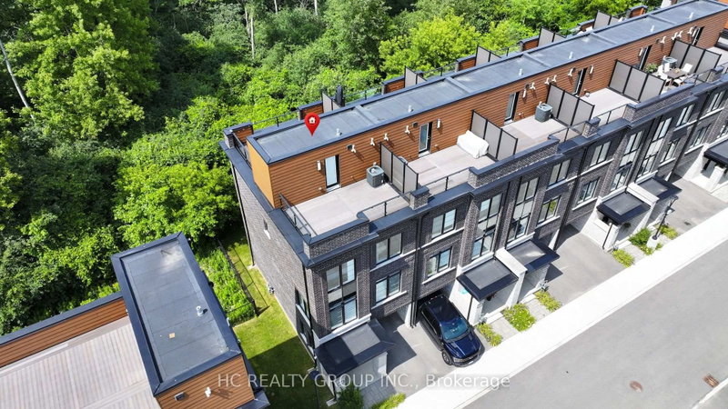 home for lease on 32-258 Hespeler Road