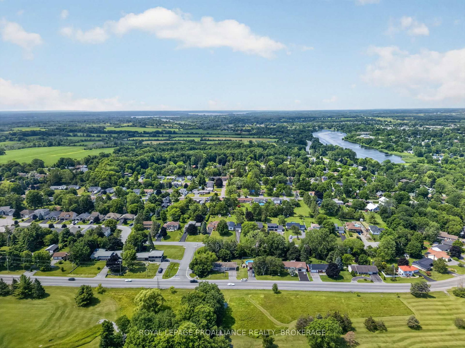 112 County Road 8 • Greater Napanee, ON photo 39