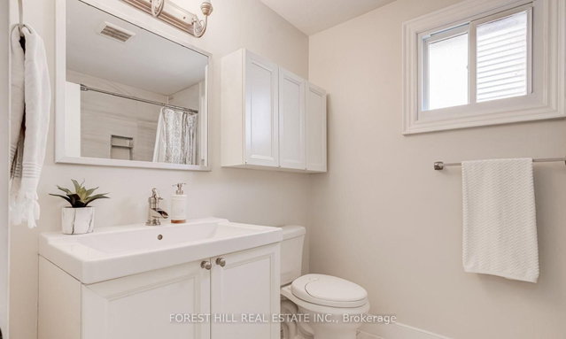 Room 1 - 115 Amberly Boulevard