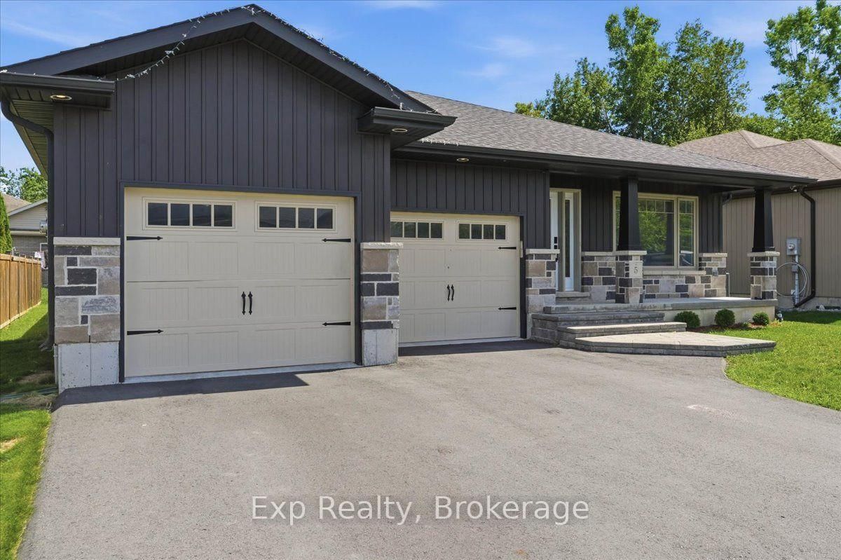 5 Sylvan Street • Quinte West, ON photo 38