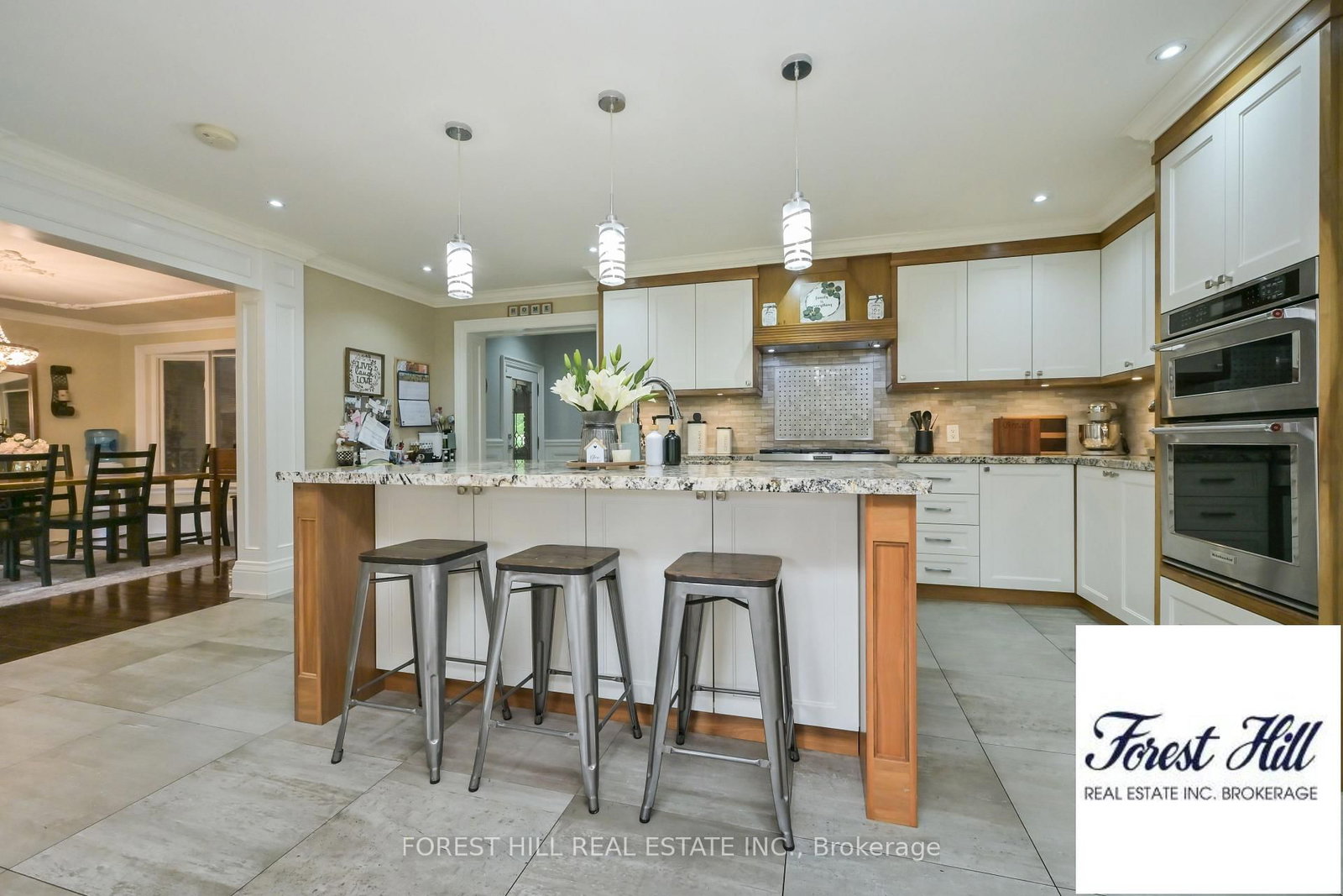 347094 Mono Centre Road • Mono, ON photo 9