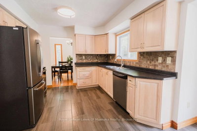 12 Murray Street — more photos
