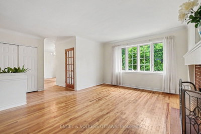 325 Summit Avenue • Ottawa, ON photo 8