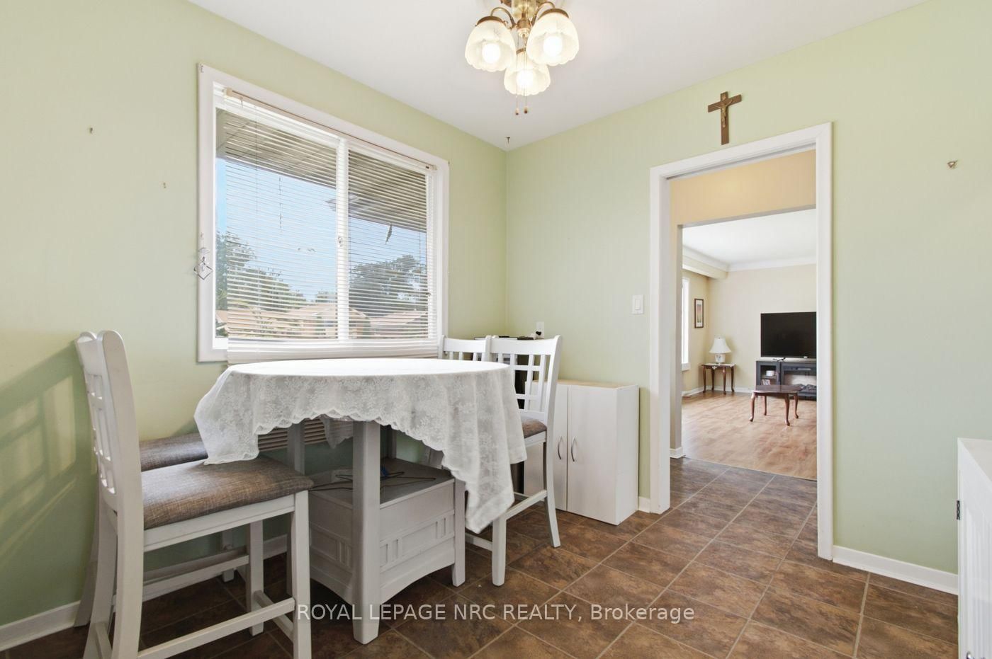4381 Jackson Street • Lincoln, ON photo 9