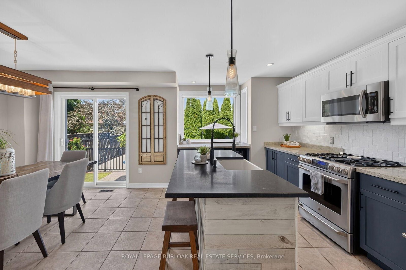 23 Morgante Court • Hamilton, ON photo 10