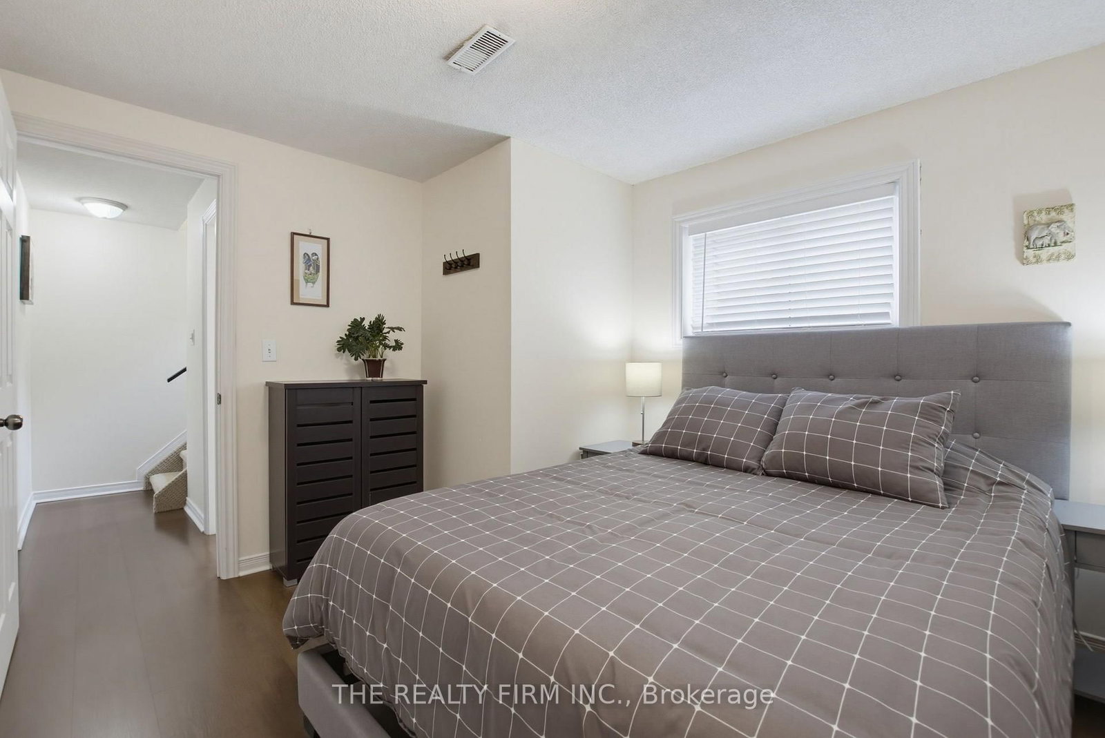 493 Maple Street • Strathroy-Caradoc, ON photo 27