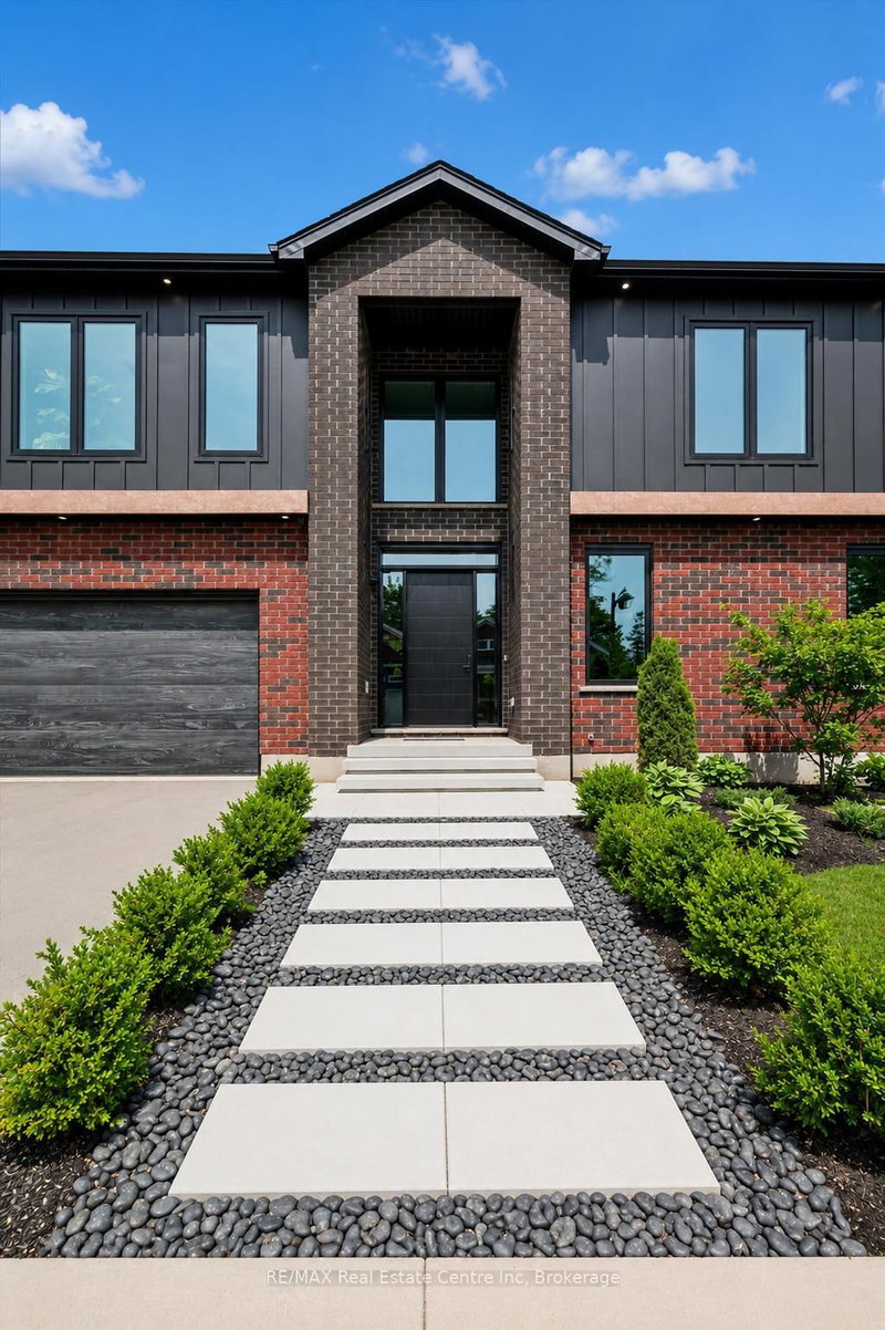 11 CHERRYWOOD Lane