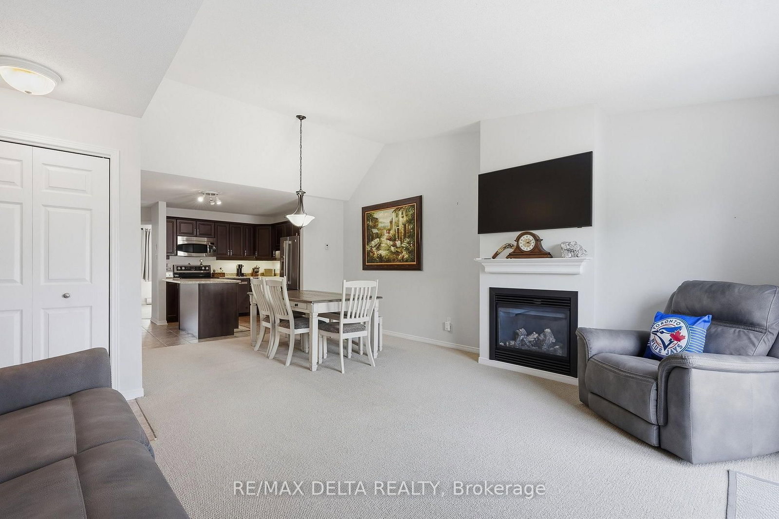 204 Eliot Street • #603 • Clarence-Rockland, ON photo 5