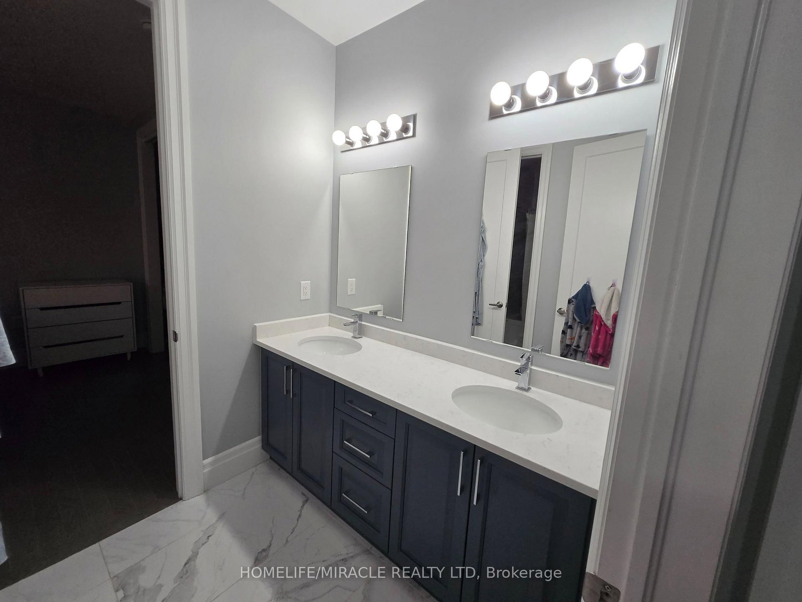 172 Freure Drive • Cambridge, ON photo 39