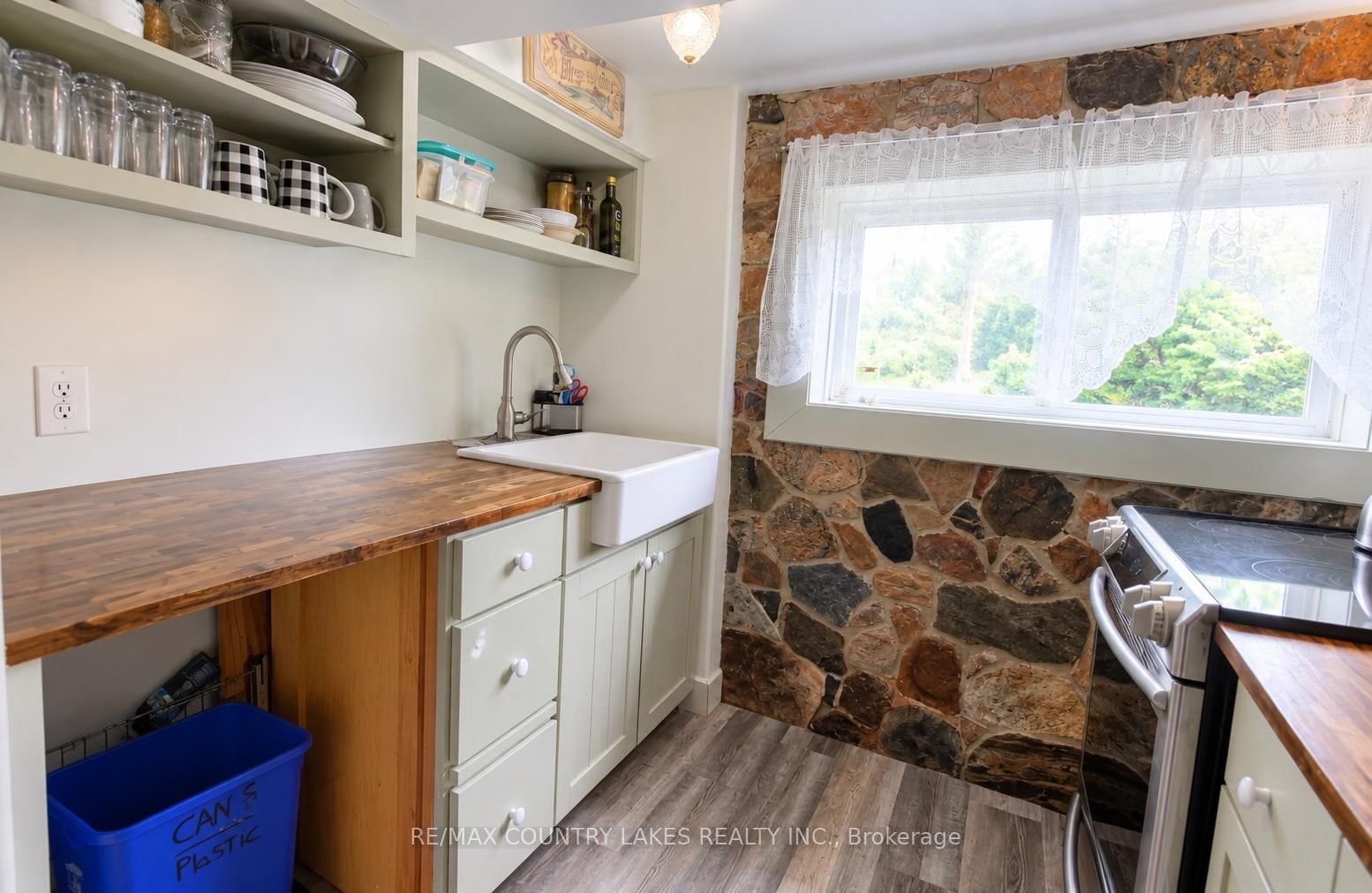 16 Hummingbird Lane • Kawartha Lakes, ON photo 18