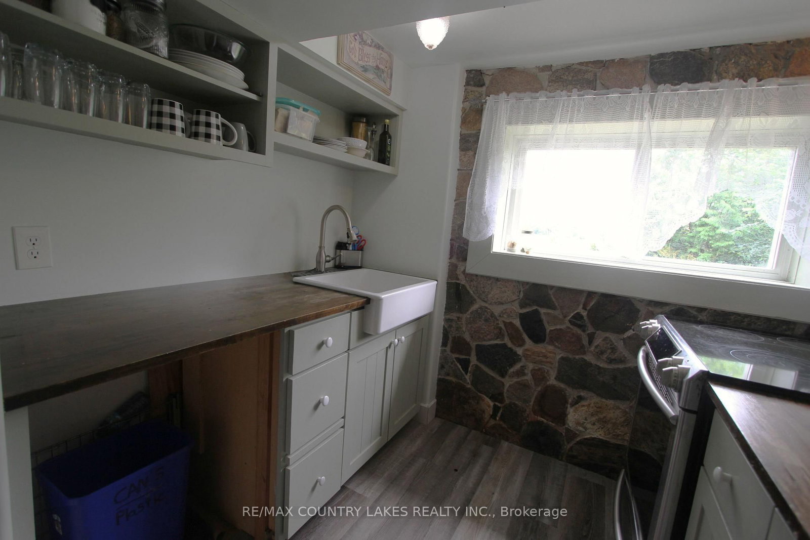 16 Hummingbird Lane • Kawartha Lakes, ON photo 18