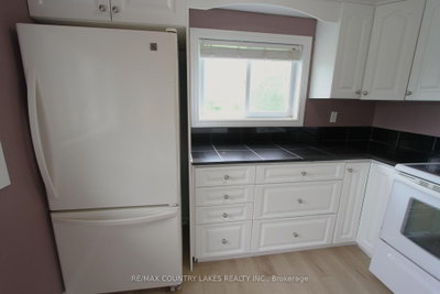 16 Hummingbird Lane • Kawartha Lakes, ON photo 7