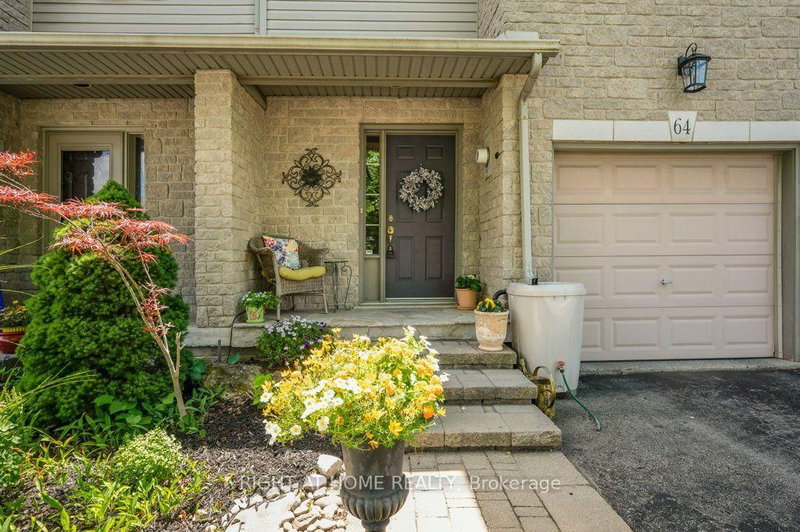 64 Foxborough Drive