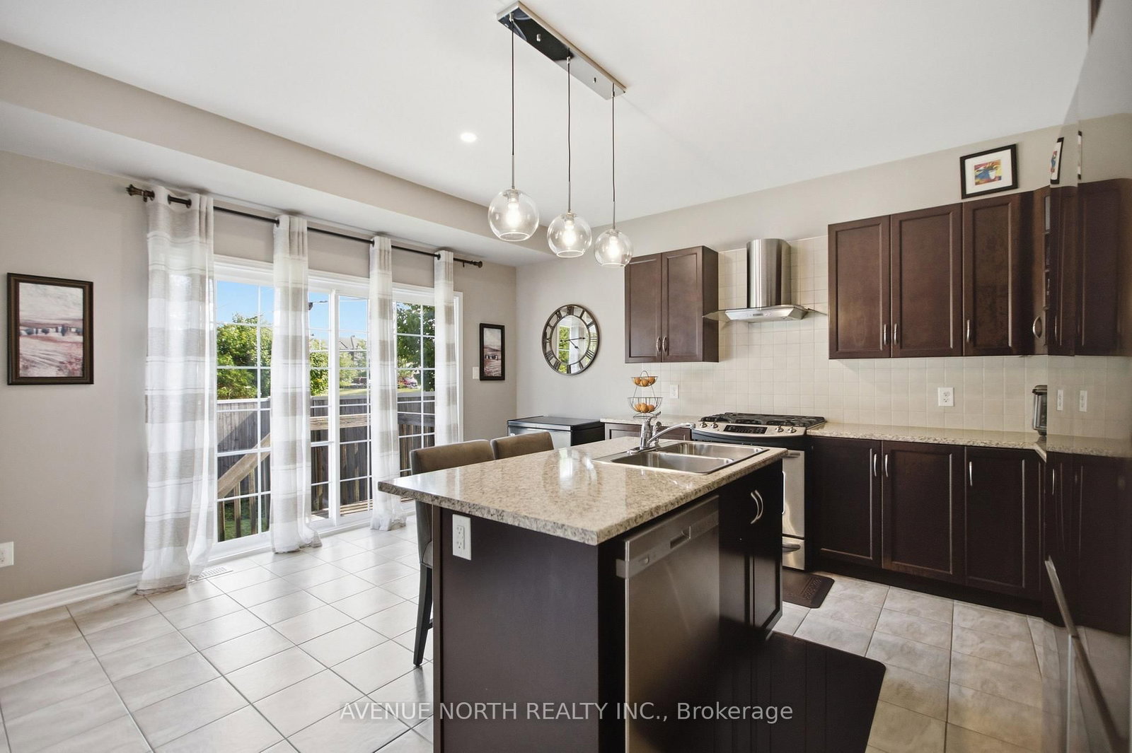 112 Sunita Crescent • Ottawa, ON photo 14