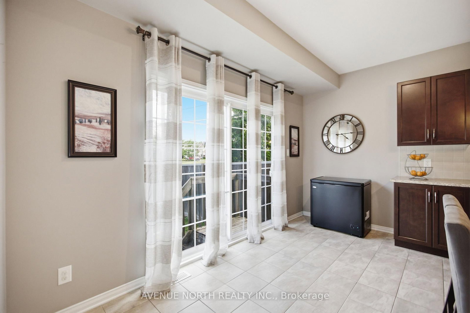 112 Sunita Crescent • Ottawa, ON photo 18