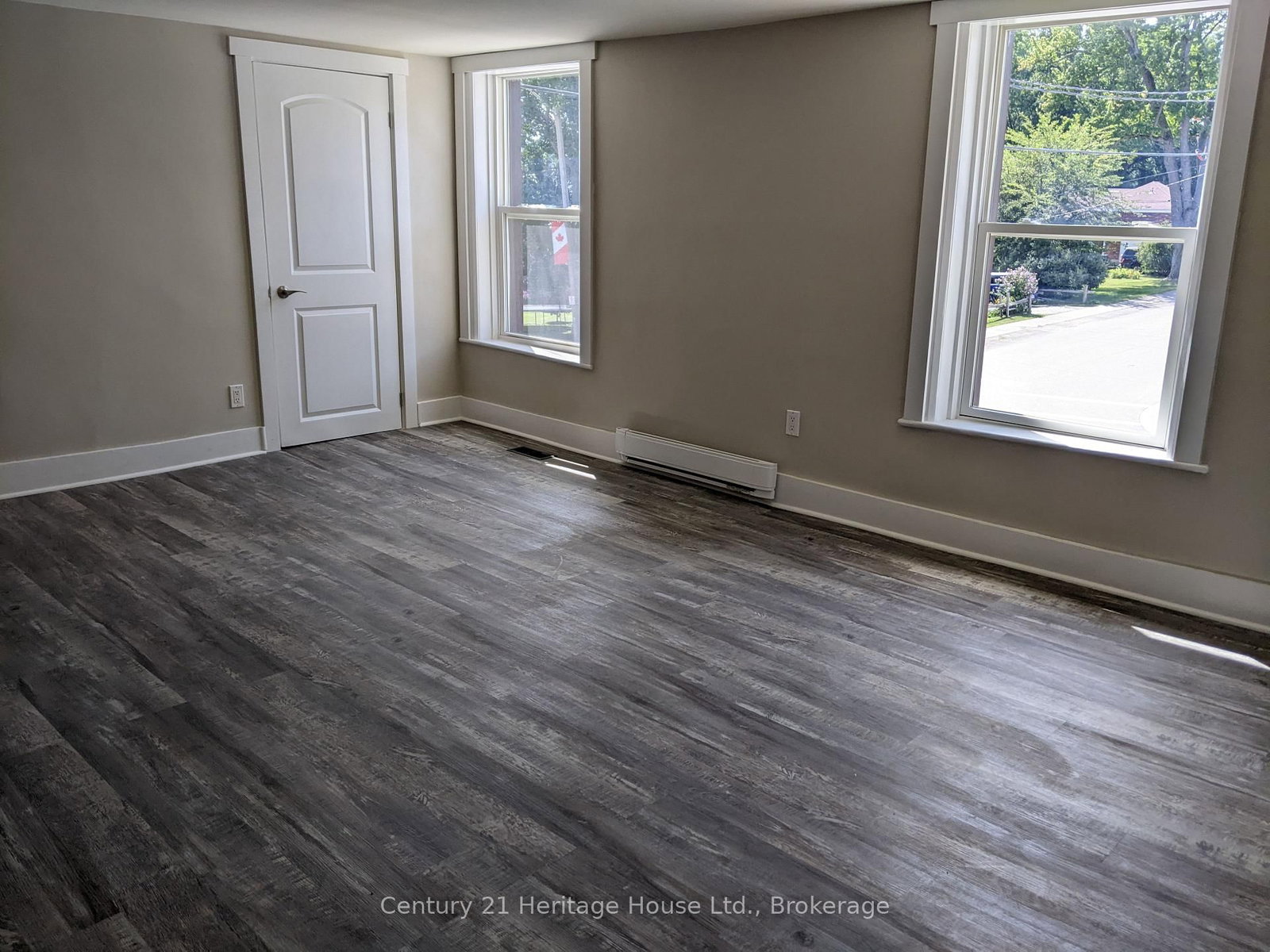 50 Goderich Street E • Huron East, ON photo 10