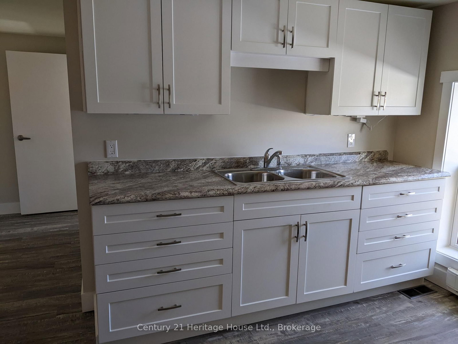 50 Goderich Street E • Huron East, ON photo 11