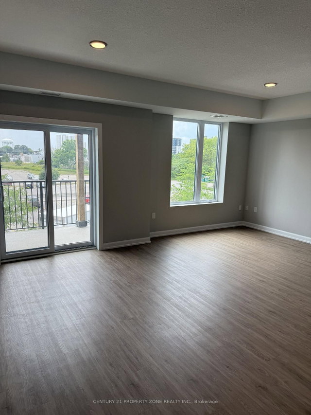 105 - 708 Woolwich Street