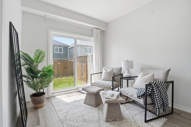 5 - 124 Compass Trail