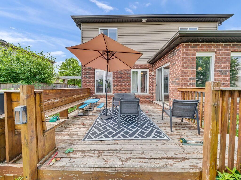 31 Ingram Drive • Guelph, ON photo 16
