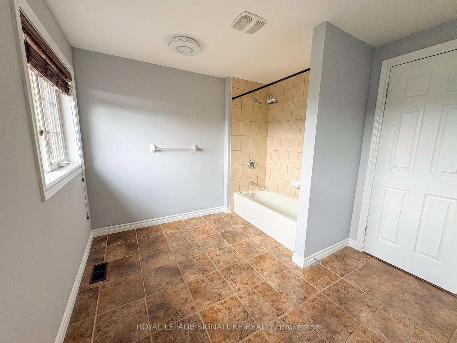 31 Ingram Drive • Guelph, ON photo 21