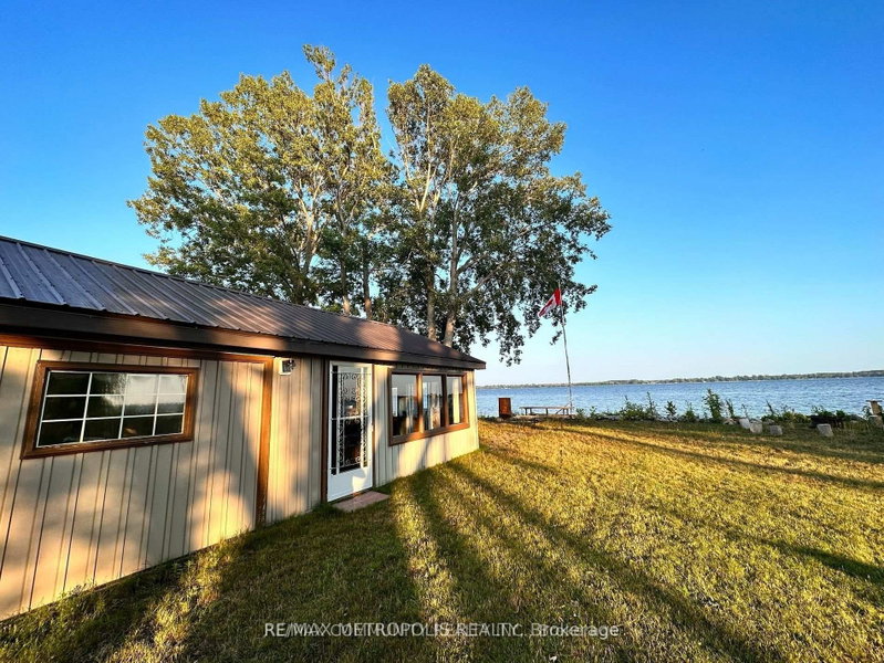home for lease on 498 Hiscock Shores Road