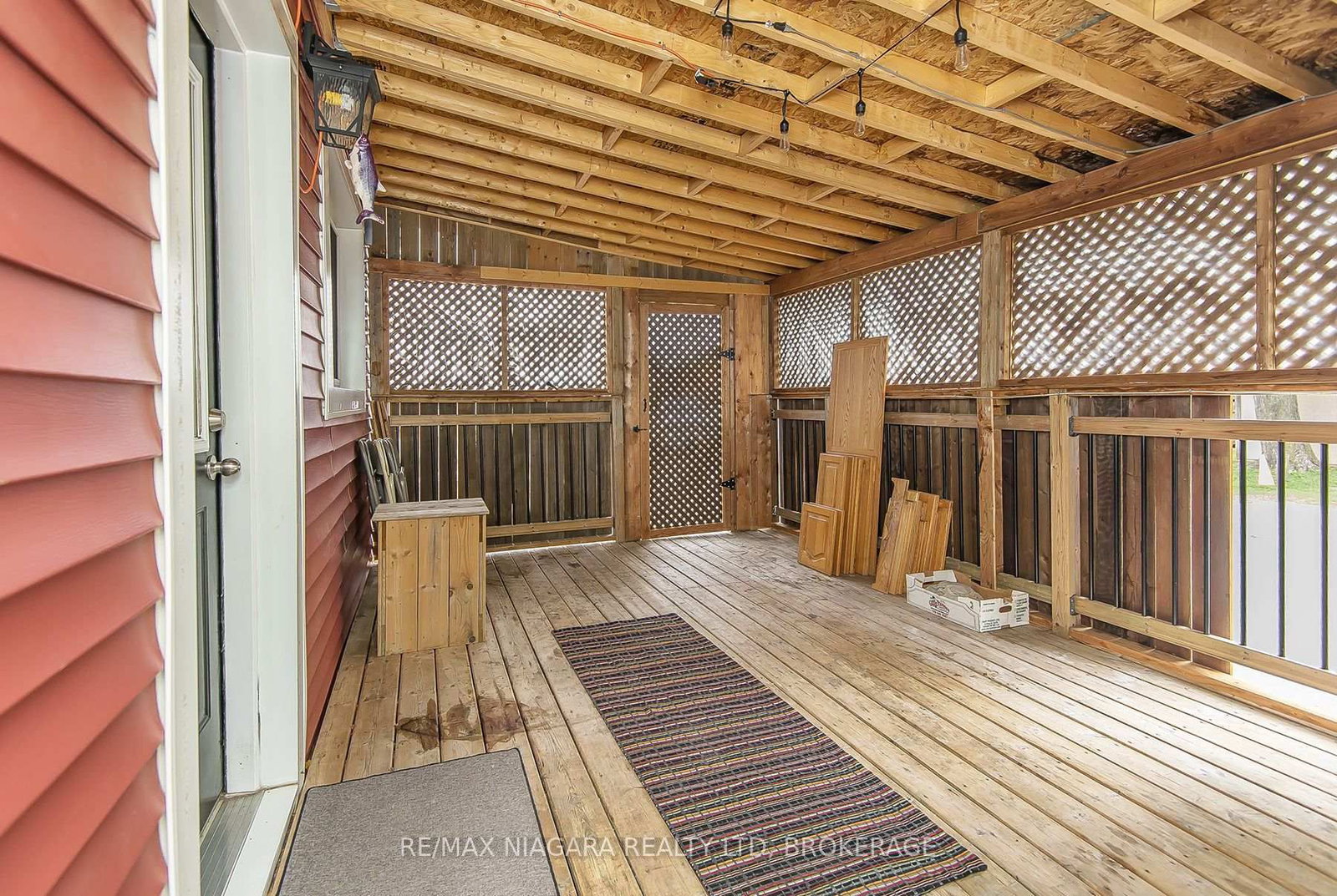 170 Hellems Avenue E • Welland, ON photo 35