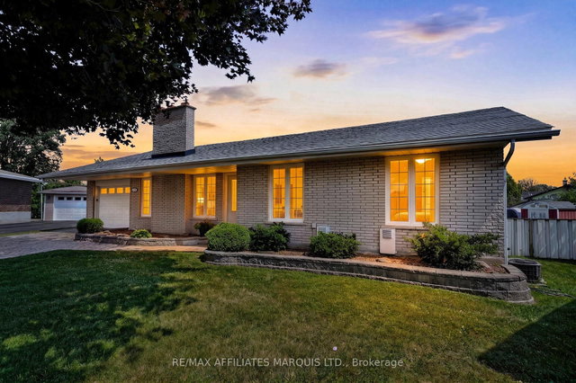 408 Bellevue Crescent
