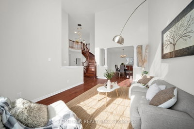 531 Bretby Crescent • Ottawa, ON photo 4